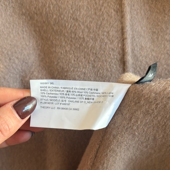 Theory reversible wool and cashmere long coat with belt - Picture 3 of 4